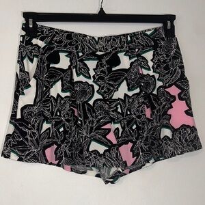 Express High Waist Floral Shorts‎ - Black, Pink, and White Flowy M